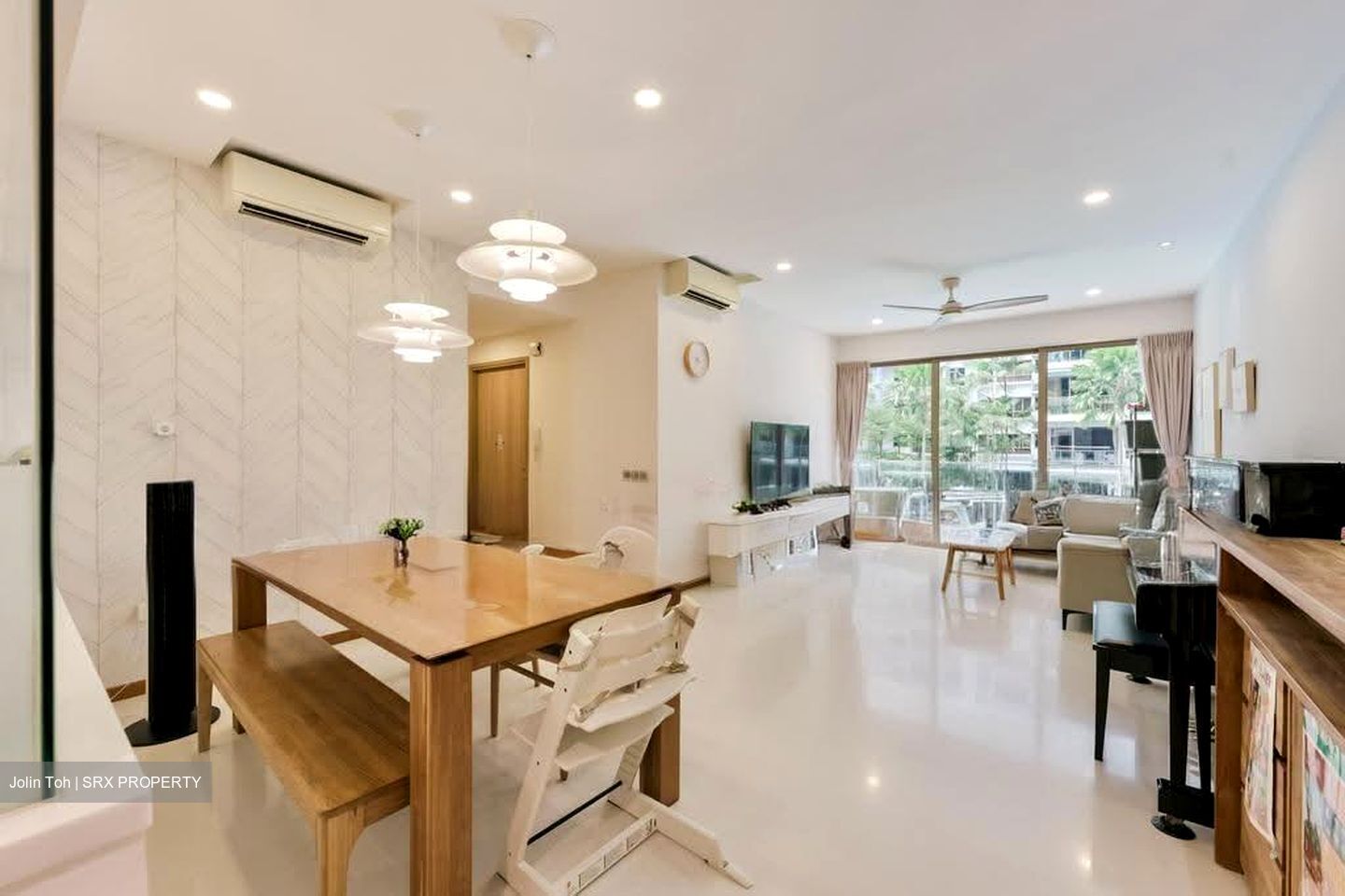 Waterfront Gold (D16), Condominium #635149991